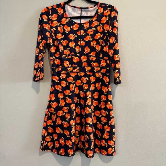 Title Nine Dream 3/4 Sleeve Floral Athleisure Dress XS - Picture 1 of 4